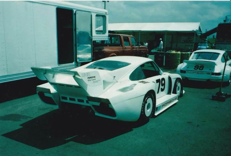 Porsche 935