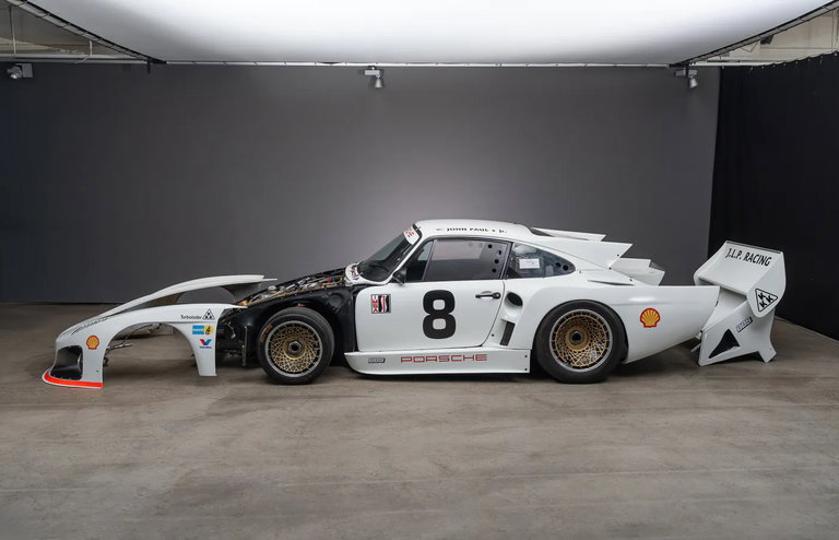 Porsche 935