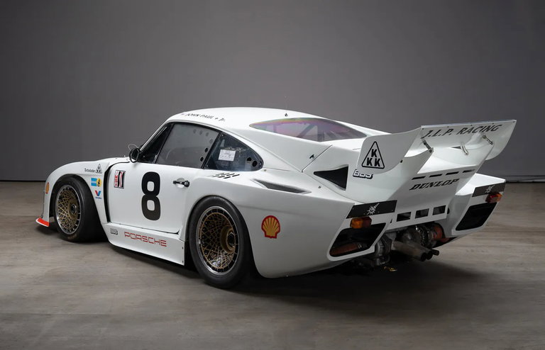 Porsche 935