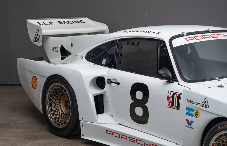 Porsche 935