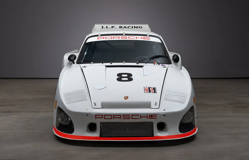 Porsche 935