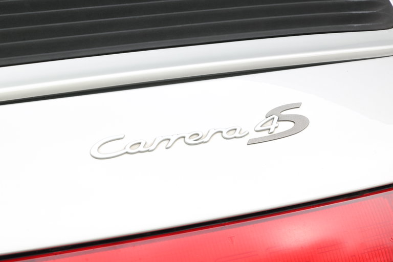 Porsche 993 Carrera 4S