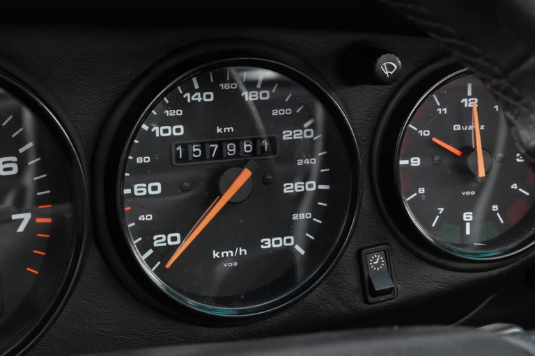Porsche 993 Carrera 4S