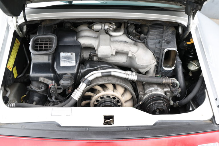 Porsche 993 Carrera 4S