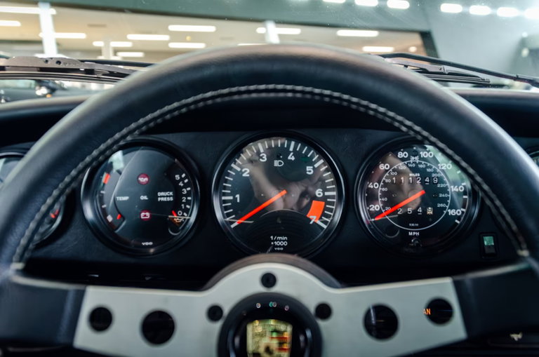 Porsche 911 Carrera 3.2 (US)