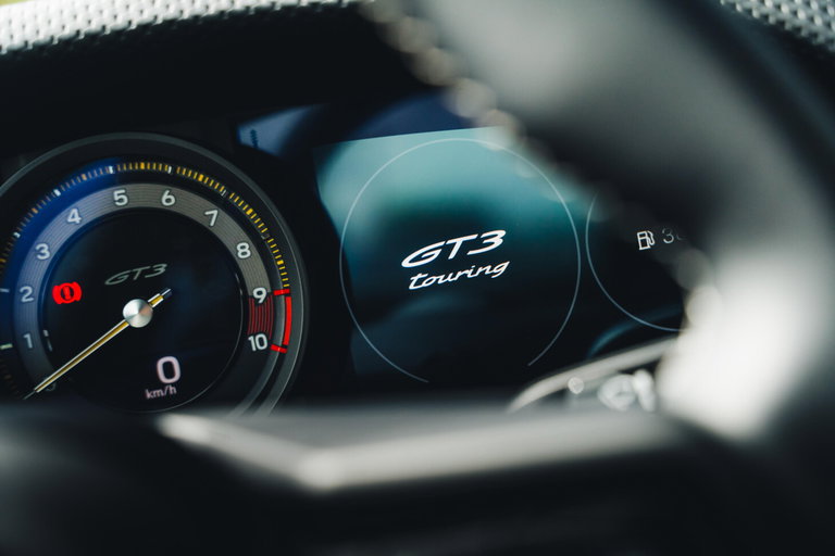 Porsche 992 GT3 Touring