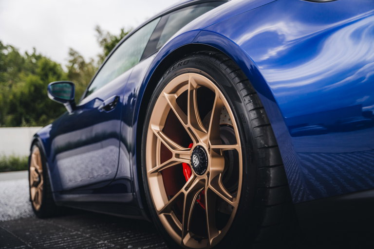 Porsche 992 GT3 Touring