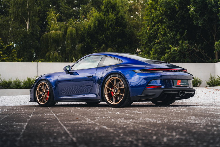 Porsche 992 GT3 Touring