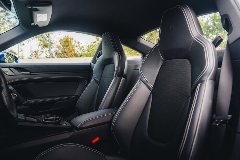 Porsche 992 GT3 Touring