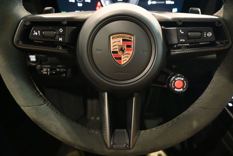 Porsche 992.2 Carrera GTS