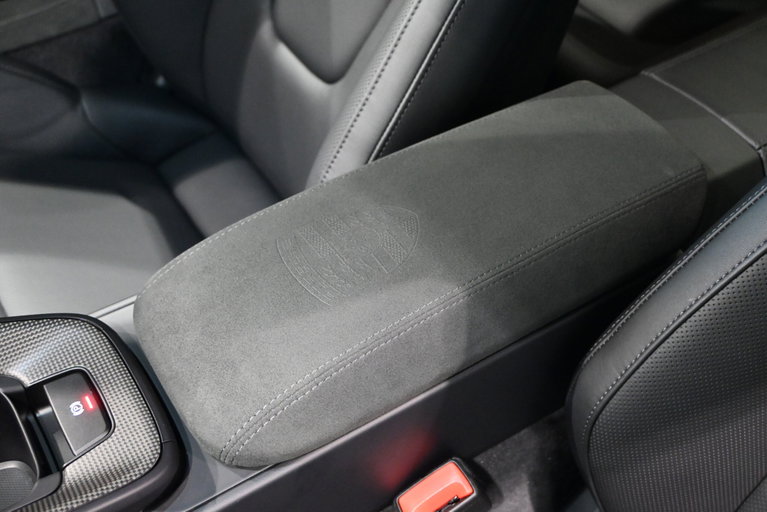 Porsche 992.2 Carrera GTS