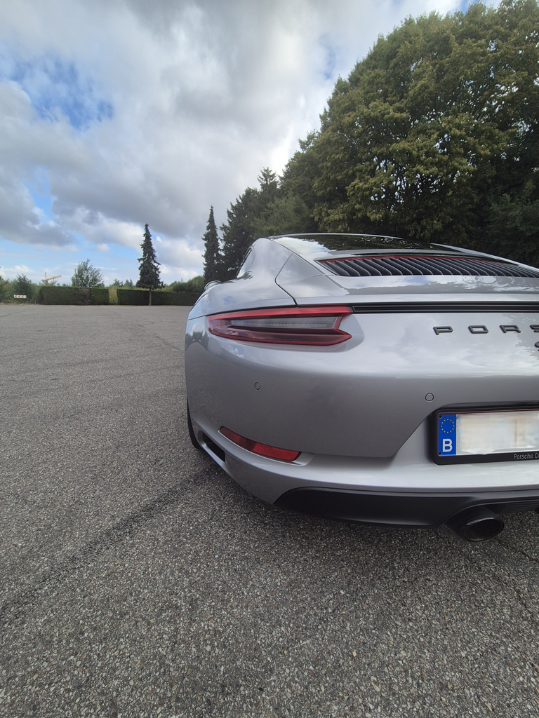 Porsche 991.2 Carrera GTS