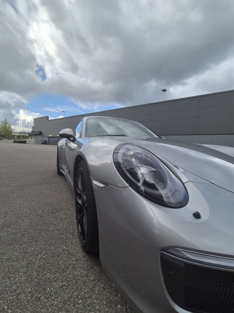 Porsche 991.2 Carrera GTS