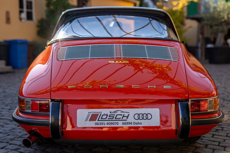 Porsche 911 S (F-Modell)