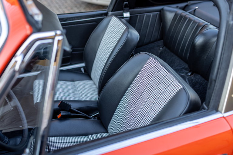 Porsche 911 S (F-Modell)