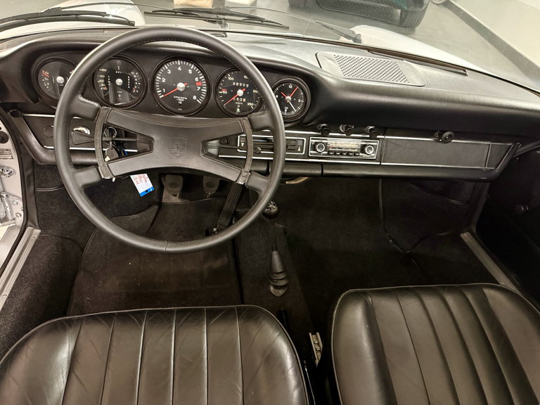 Porsche 911 E