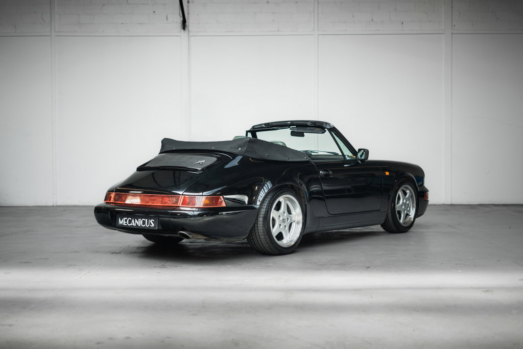 Porsche 964 Carrera 2