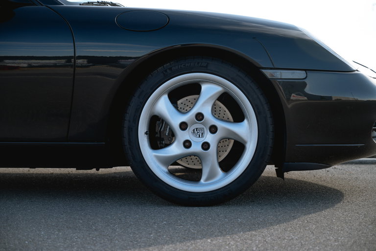 Porsche 996 Carrera