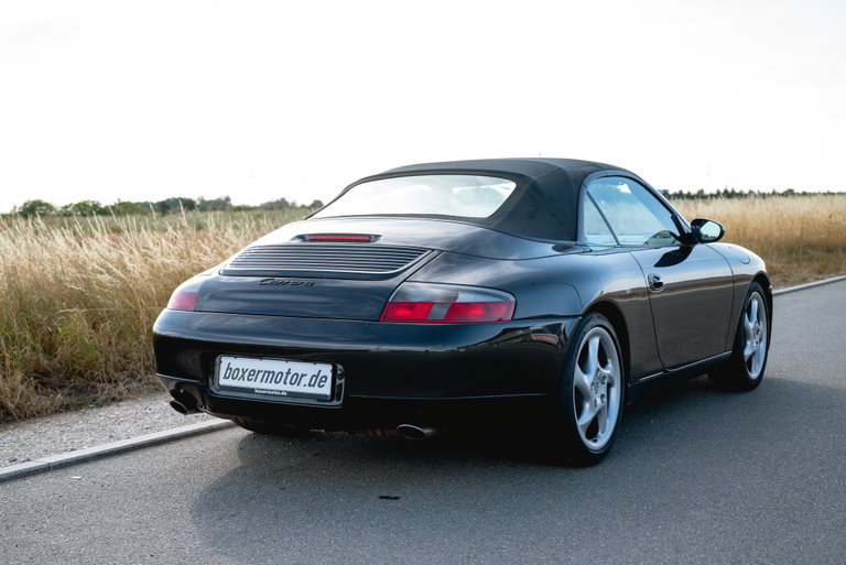 Porsche 996 Carrera