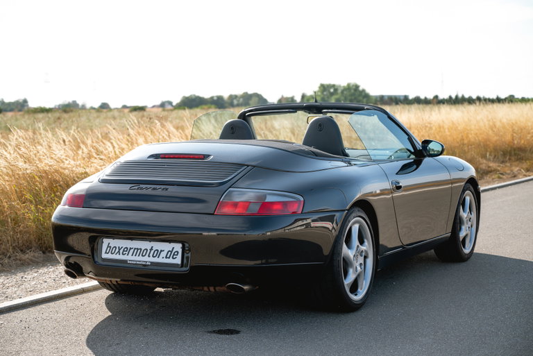 Porsche 996 Carrera