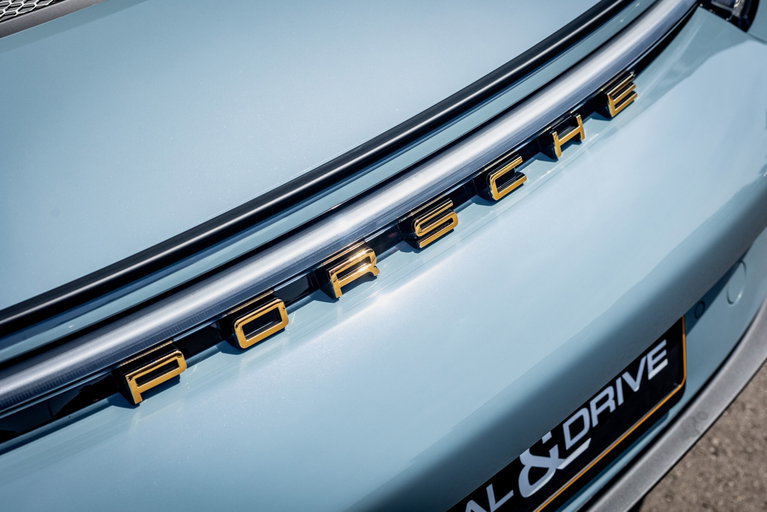 Porsche 911 S/T