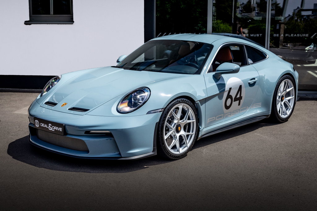 Porsche 911 S/T