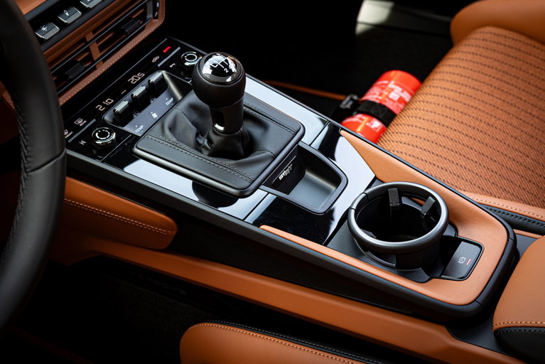 Porsche 911 S/T