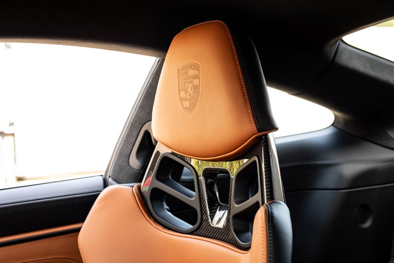 Porsche 911 S/T