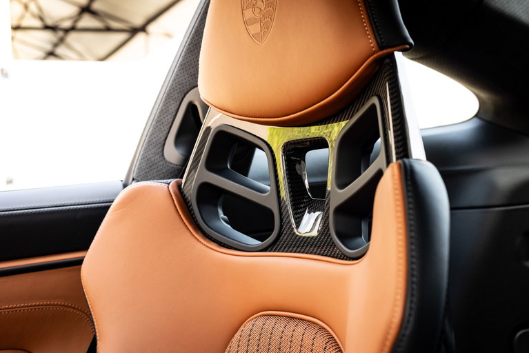 Porsche 911 S/T