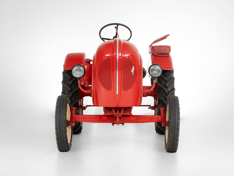 Porsche Junior 108