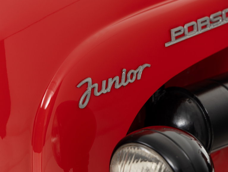 Porsche Junior 108