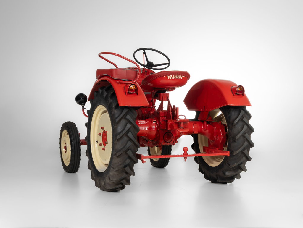 Porsche Junior 108