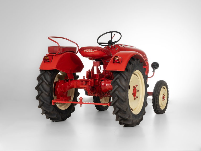 Porsche Junior 108