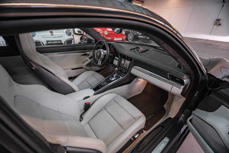Porsche 991 Carrera S