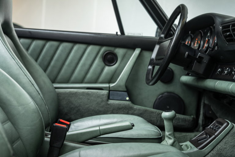 Porsche 964 Carrera 2