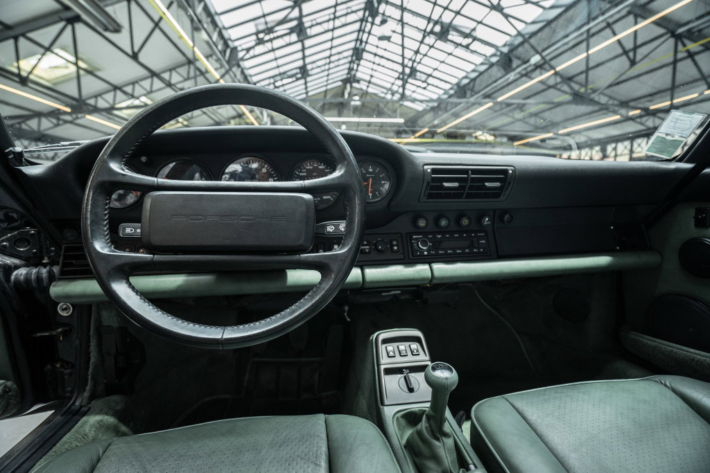 Porsche 964 Carrera 2