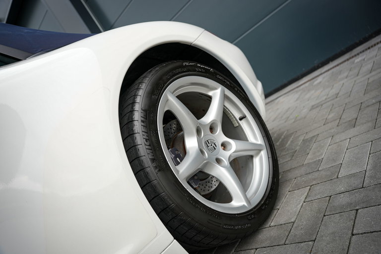 Porsche 997 Carrera 4