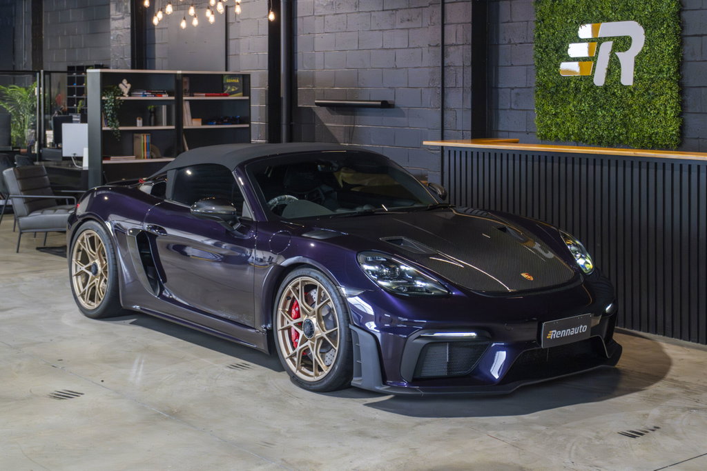 Porsche 718 Spyder RS