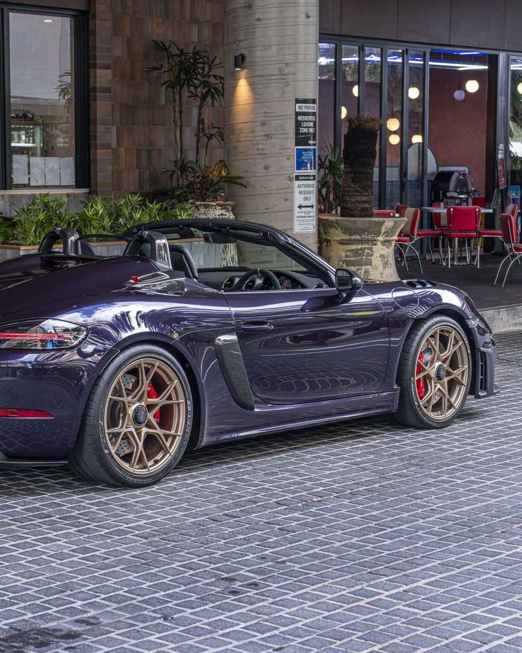 Porsche 718 Spyder RS