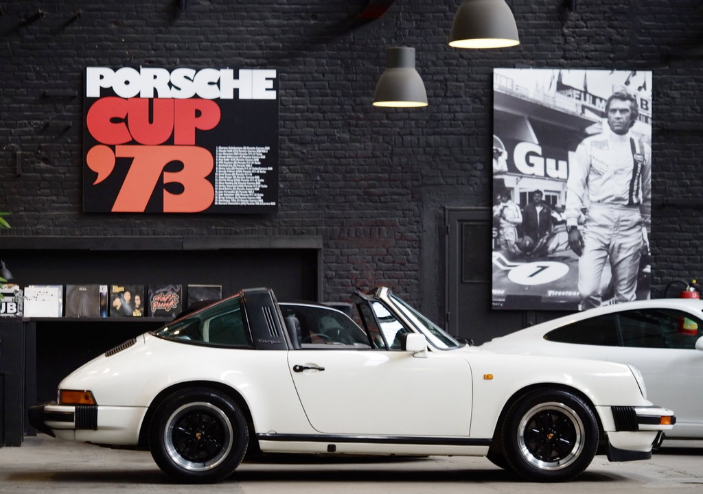 Porsche 911 Carrera 3.2