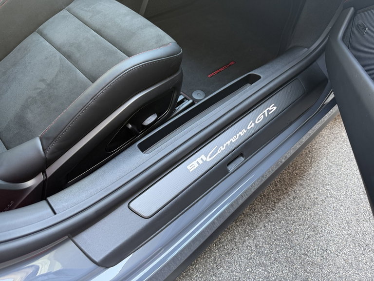 Porsche 992.2 Carrera 4 GTS