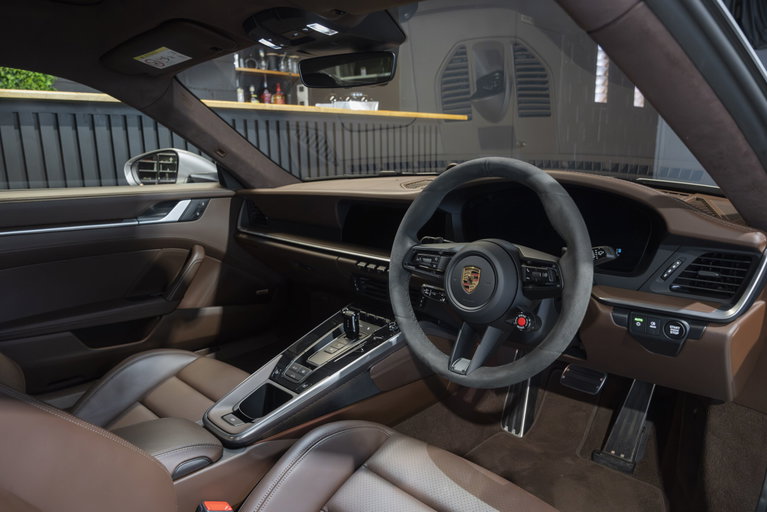 Porsche 992.2 Carrera GTS