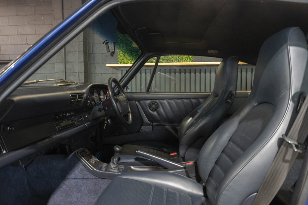 Porsche 964 Carrera 2