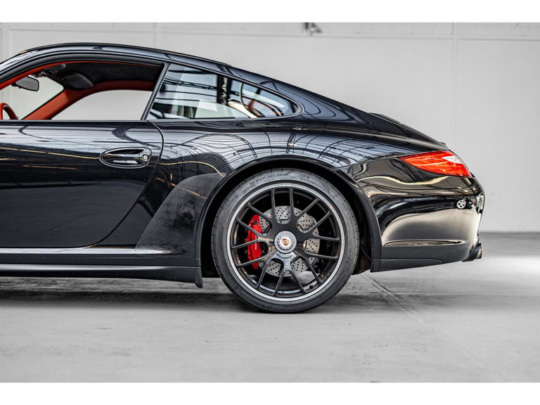 Porsche 997.2 Carrera GTS