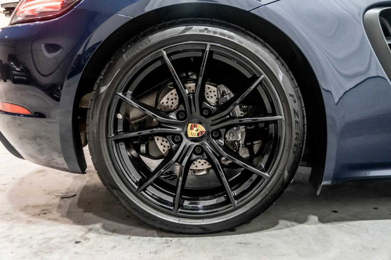 Porsche 718 Boxster