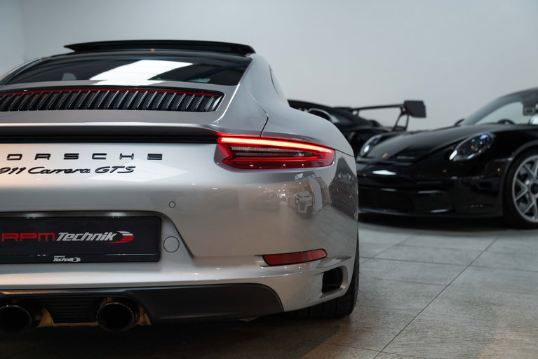 Porsche 991.2 Carrera GTS