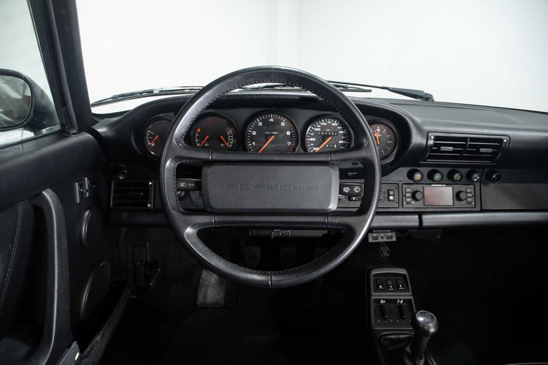 Porsche 964 Carrera 4