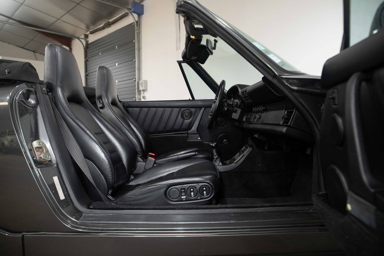 Porsche 964 Carrera 4