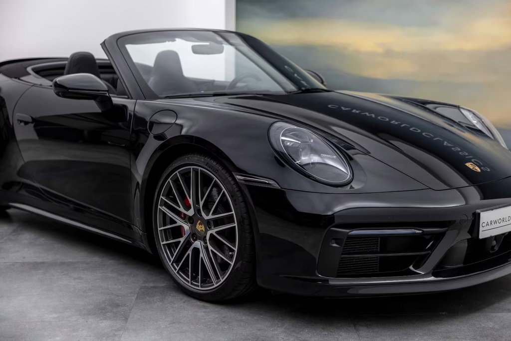 Porsche 992 Carrera 4S