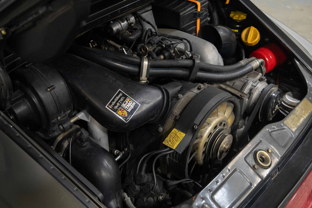 Porsche 964 Carrera 4